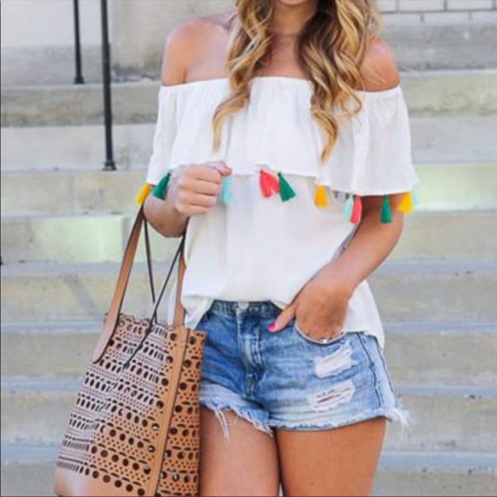 White Off-the-shoulder Top